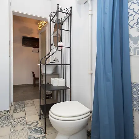 Apartament Colorful 2bdr In The Center *